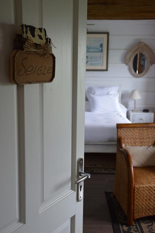 Cléres ラ グランジュ デ マレット Bed & Breakfast エクステリア 写真